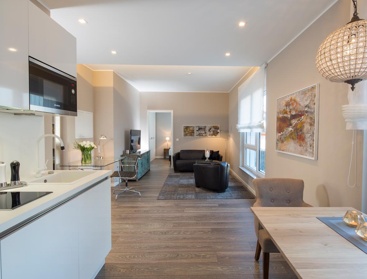 Logis First Class Business Suites Renningen Kültér fotó