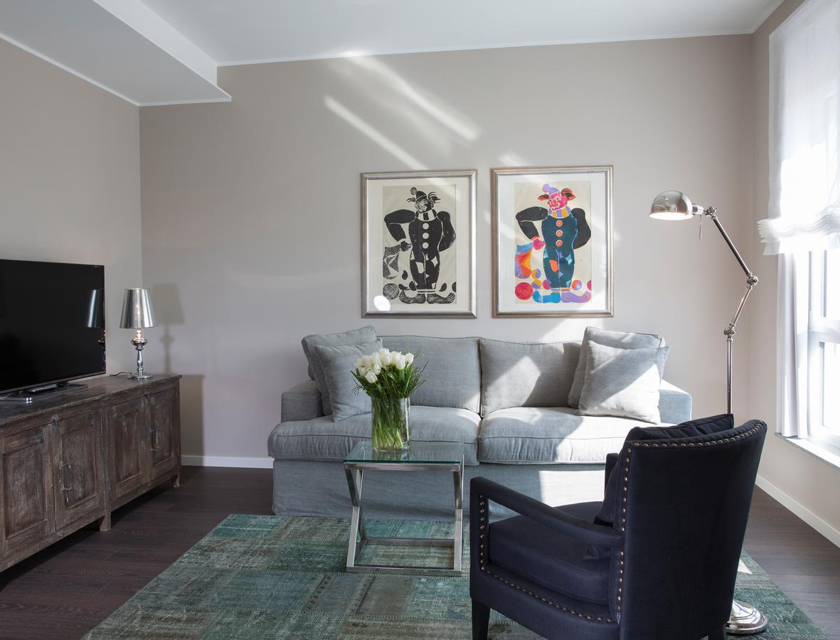 Logis First Class Business Suites Renningen Kültér fotó